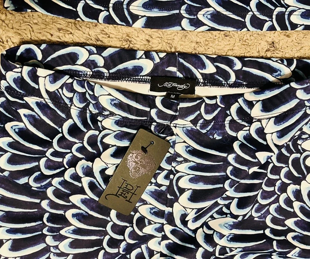 Ed Hardy 2 PC Matching Set Size M Blue Feathered Graphic Top + Leggings NWT